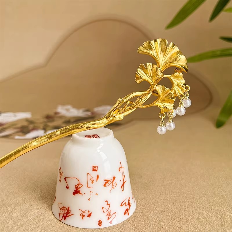 1PC Elegant Golden Ginkgo Leaf - Hanbok Hair Pin 评论和价格